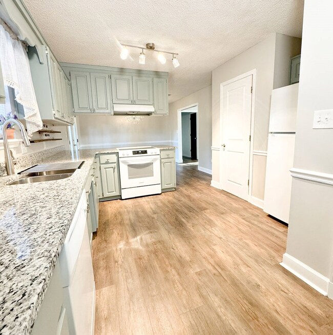 51 Green Lake Cir, Quitman, GA 31643 - photo 6