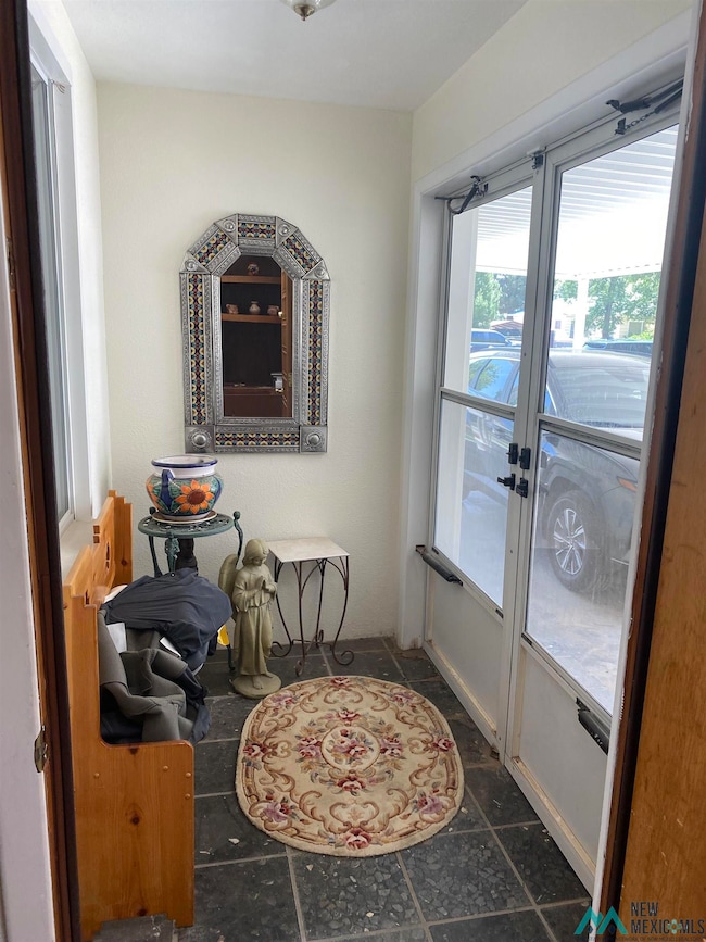 609 N Ash St, Carlsbad, NM 88220 - photo 3
