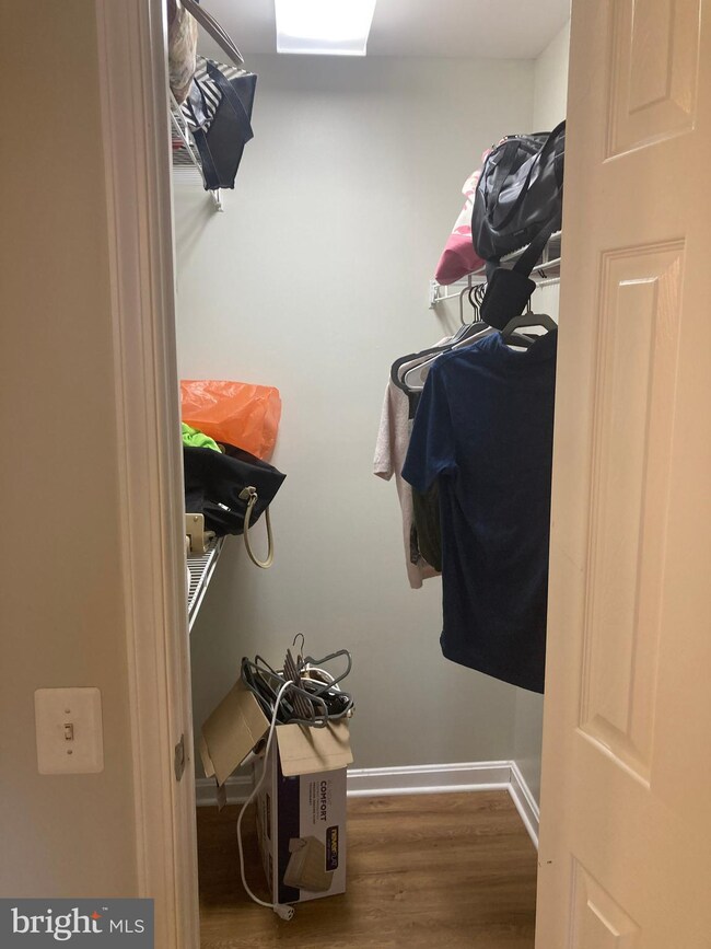 9230 Cardinal Forest Ln unit 9230A-101, Lorton, VA 22079 - photo 4