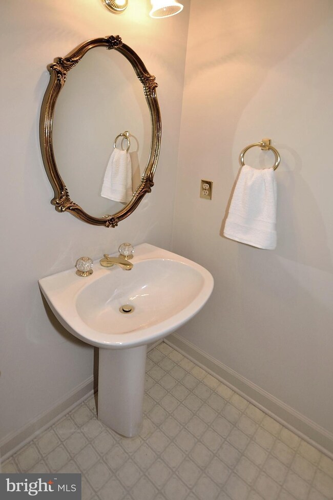 3623 Ransom Place, Alexandria, VA 22306 - photo 7