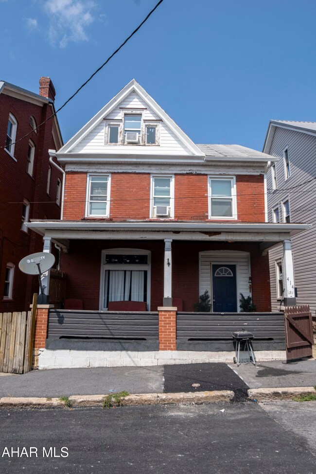 414 6th St, Altoona, PA 16602 - photo 3