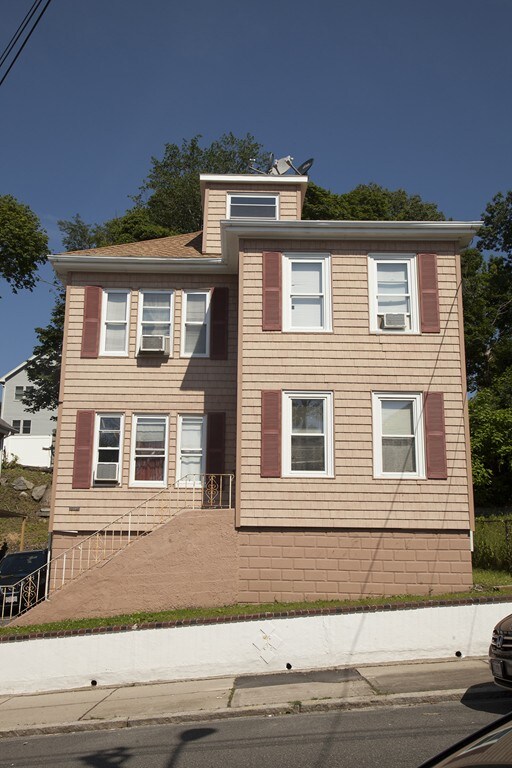 58 Campbell Ave, Revere, MA 02151 - photo 3