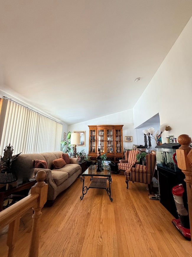 9013 Oriole Ave, Morton Grove, IL 60053 - photo 6