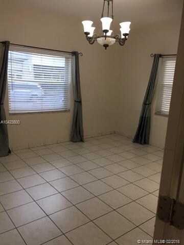 215 30th St unit 2, Miami Beach, FL 33140 - photo 3