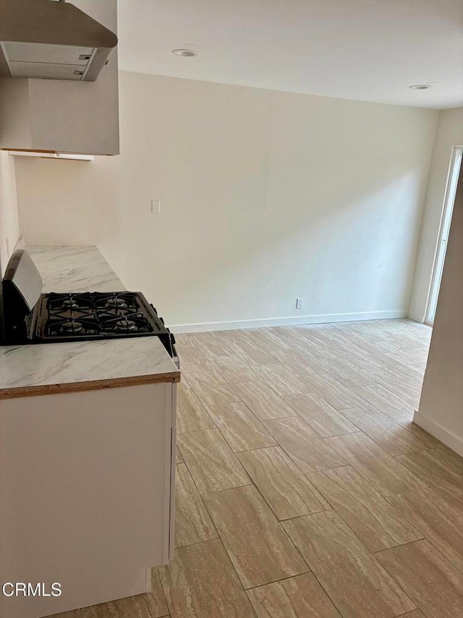 505 W Channel Islands Blvd unit A, Oxnard, CA 93033 - photo 3