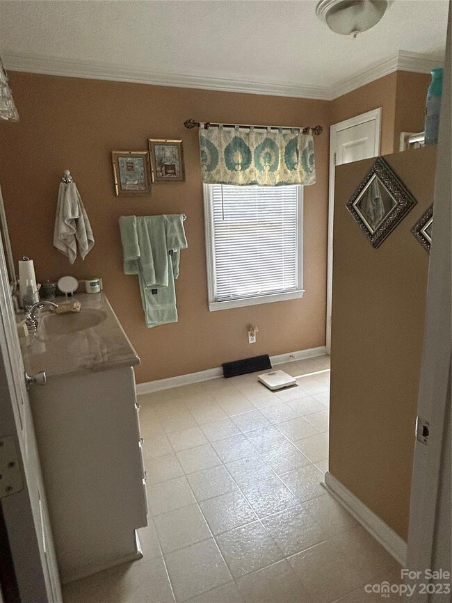 758 Ware Rd, Shelby, NC 28152 - photo 5