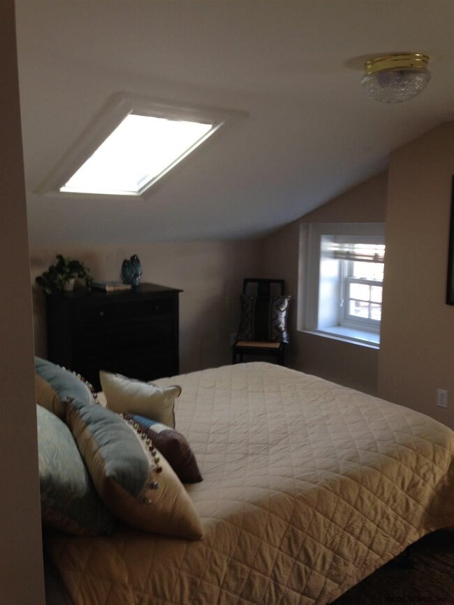 1 Franklin Square, Saratoga Springs, NY 12866 - photo 2