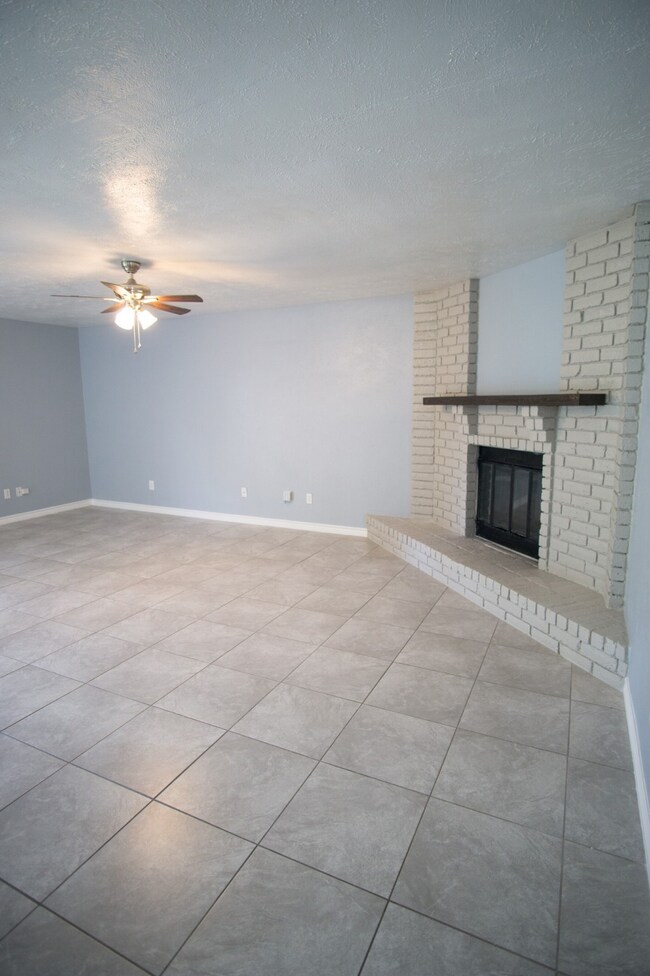 24426 Running Iron Dr, Hockley, TX 77447 - photo 6