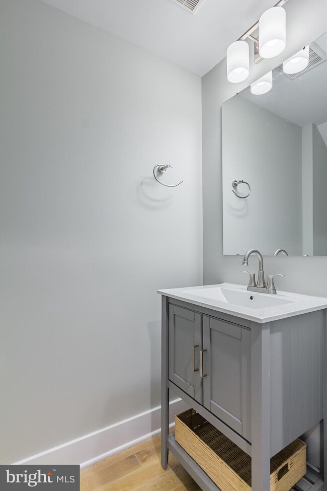 3137 Elliott St, Baltimore, MD 21224 - photo 6