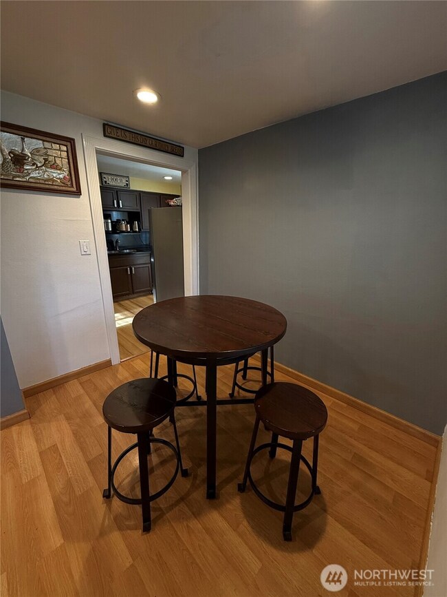 3533 SE 6th St, Renton, WA 98058 - photo 7