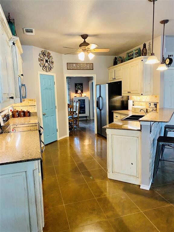 104 Harmony Cir, Weatherford, TX 76087 - photo 4