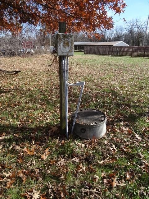 9243 SW 1st St, Hume, MO 64752 - photo 7