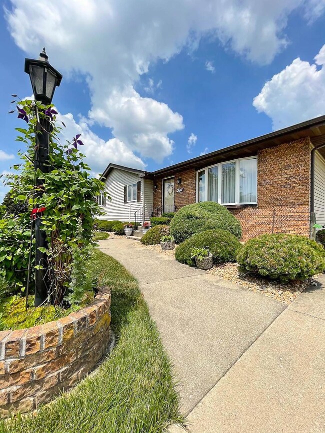 2641 Harvest Dr, Crown Point, IN 46307 - photo 6