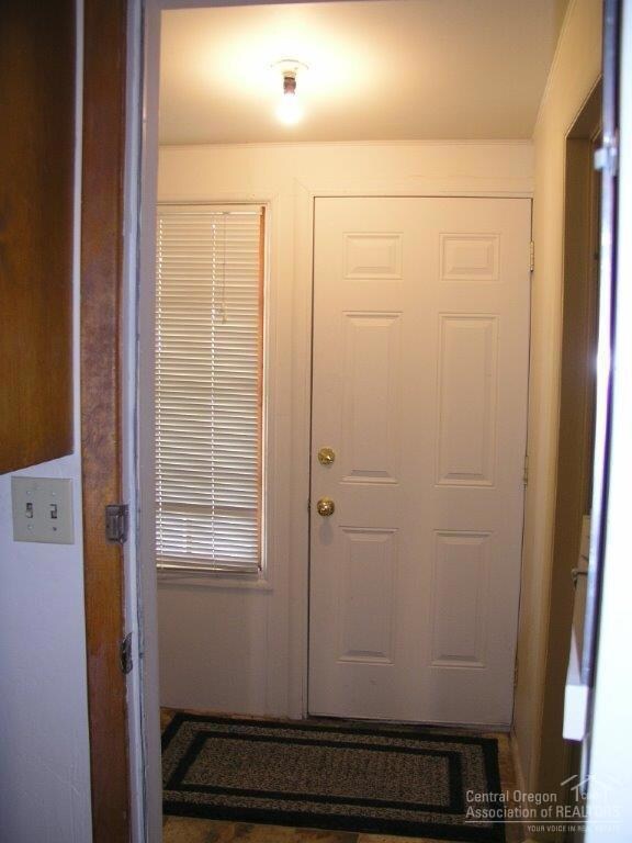 unlisted-address, Redmond, OR 97756 - photo 6