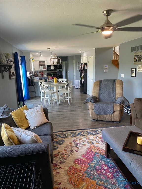 13451 Freyman Rd, Cygnet, OH 43413 - photo 4