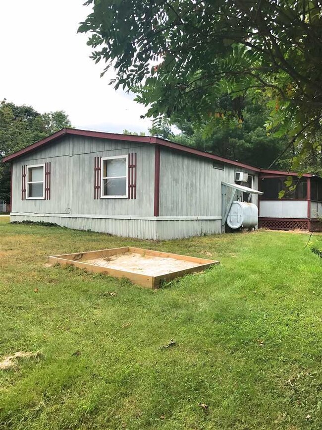 57 Kapper Dr, Winchester, NH 03470 - photo 2