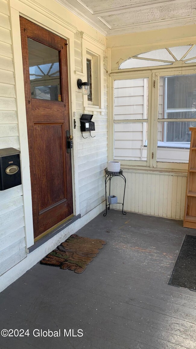 1 King Ave, Albany, NY 12206 - photo 3