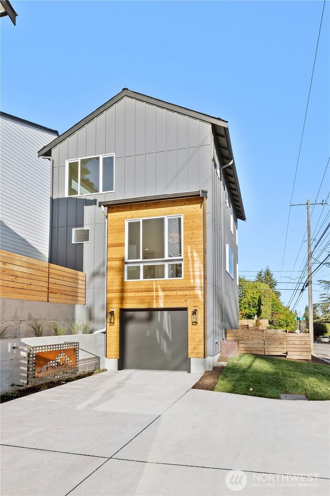 1255 NE 96th St, Seattle, WA 98115 - photo 2