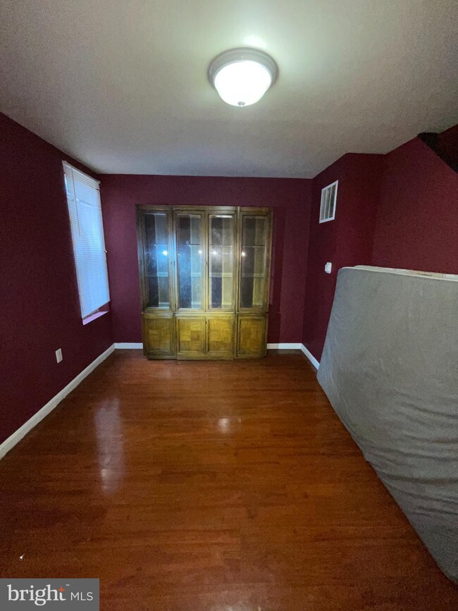 1810 N Fulton Ave, Baltimore, MD 21217 - photo 3