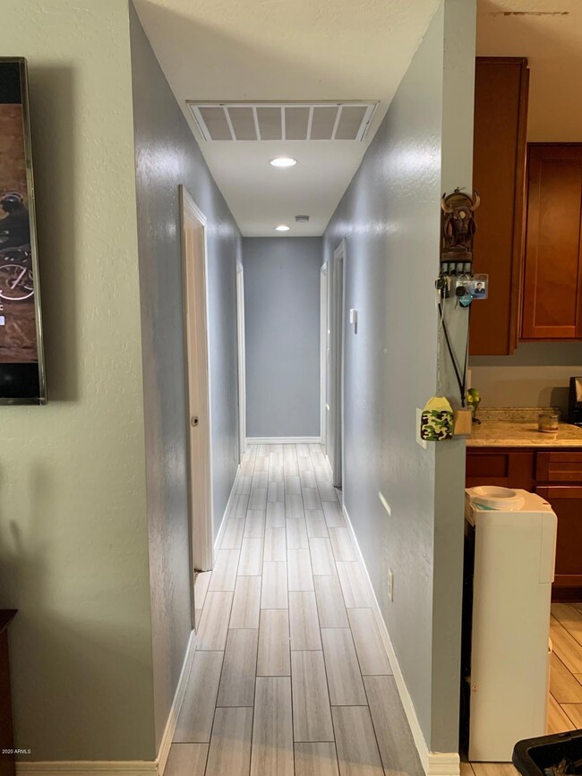 2511 N 47th Dr unit 7, Phoenix, AZ 85035 - photo 5