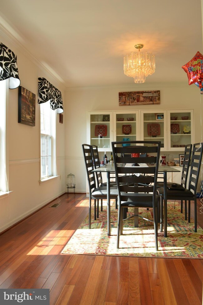 10 Wood Raven Ct, Parkville, MD 21234 - photo 5