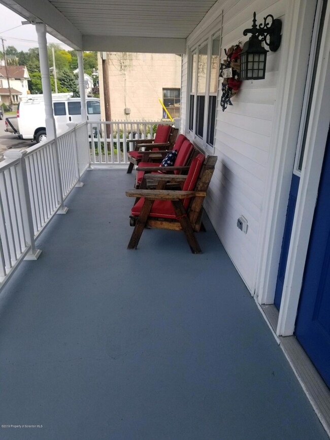 640 Palm St, Scranton, PA 18505 - photo 3