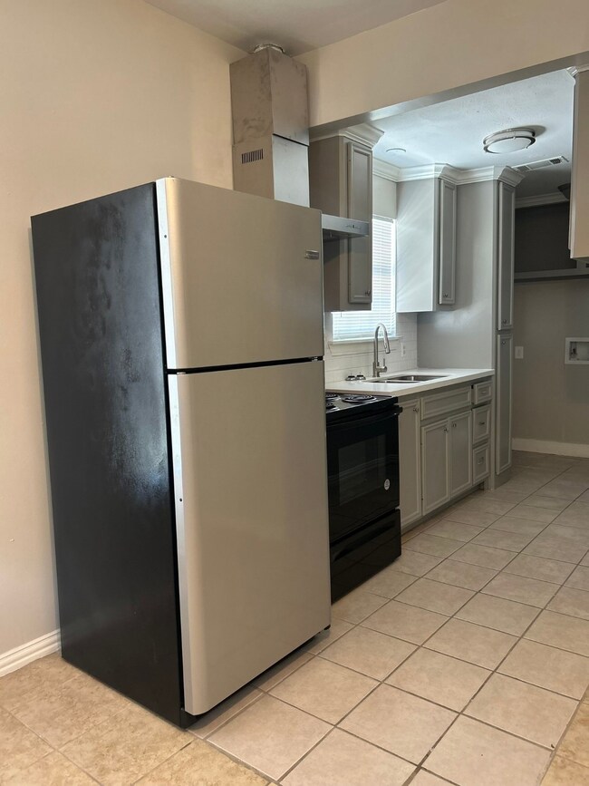 1101 Frankie St unit 1, Houston, TX 77015 - photo 2