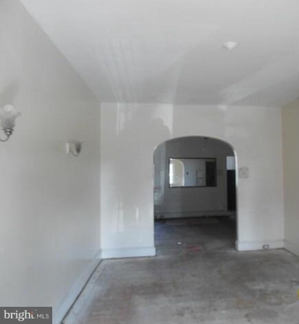 3702 Gelston Dr, Baltimore, MD 21229 - photo 2