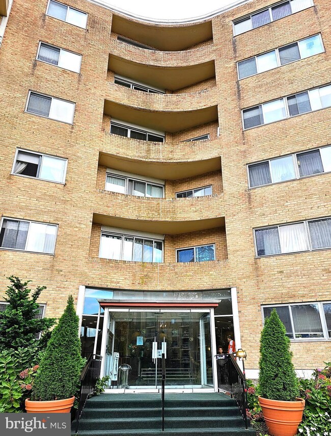 Beaver Hill Condominium unit 519S, Jenkintown, PA 19046 - photo 2