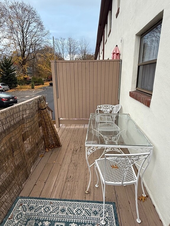 2 Frazer Rd unit 2, Arlington, MA 02476 - photo 3