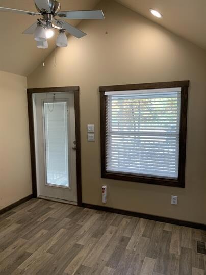 3933 Riverside Pkwy unit Tiny, Bryan, TX 77807 - photo 3