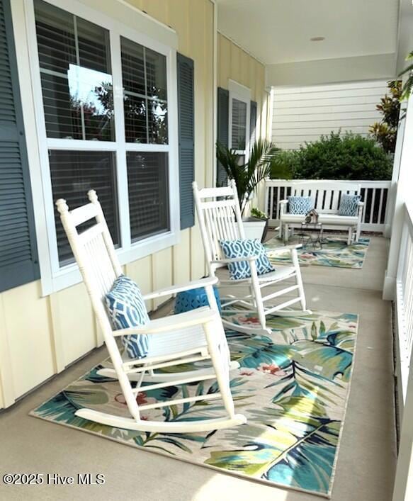 116 Helmsman Porch 1