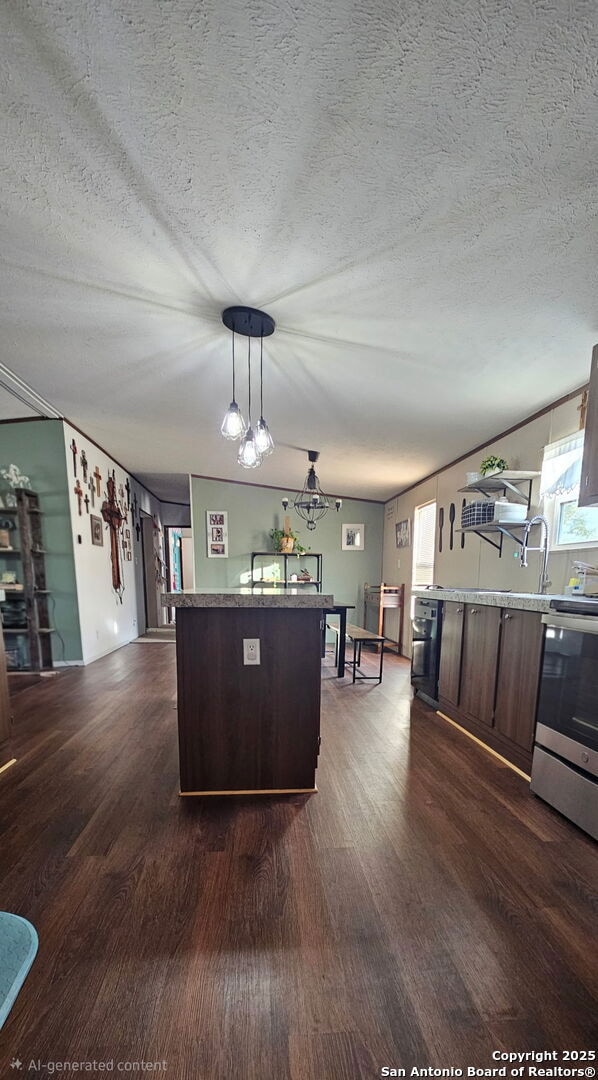 275 West Trail, Pleasanton, TX 78064 - photo 7