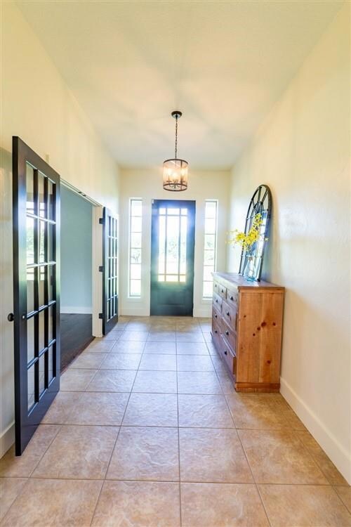 603 Lantana Dr, Granbury, TX 76049 - photo 5