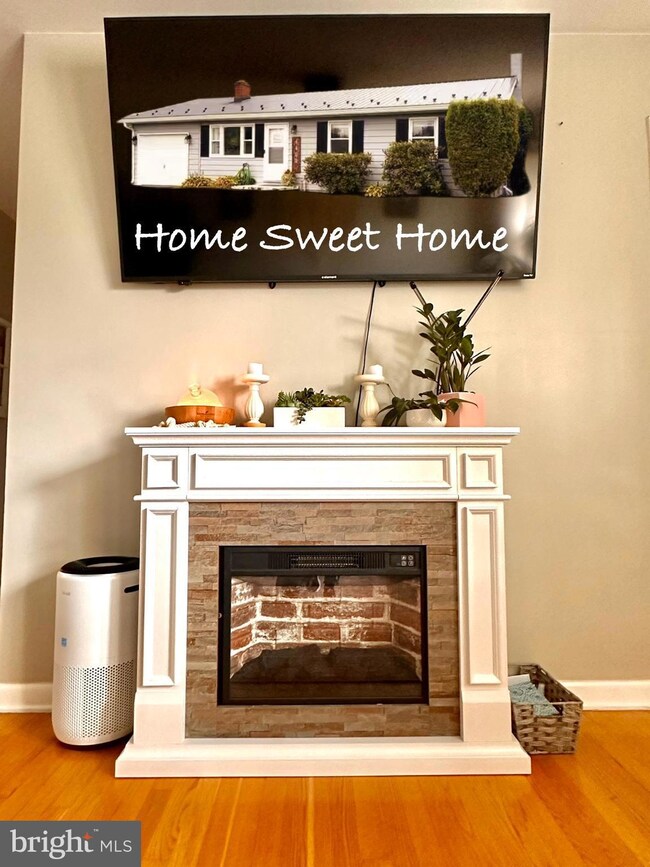 4402 Shatzer St, Chambersburg, PA 17202 - photo 4