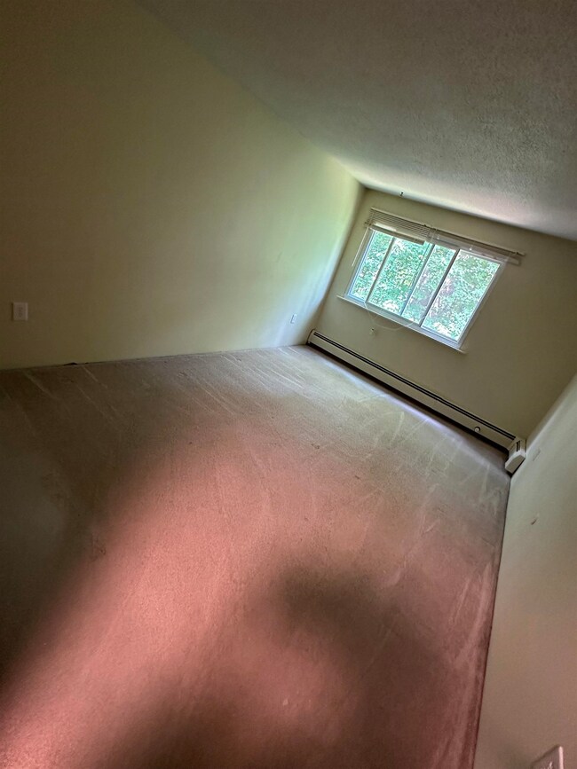 81 Fisherville Rd unit 27, Concord, NH 03303 - photo 5