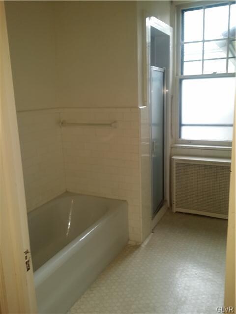 1617 W Hamilton St unit REAR, Allentown City, PA 18104 - photo 4