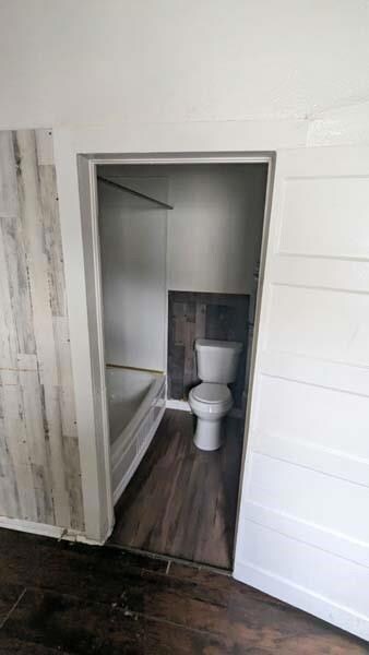 801 SW Main St, Ennis, TX 75119 - photo 6