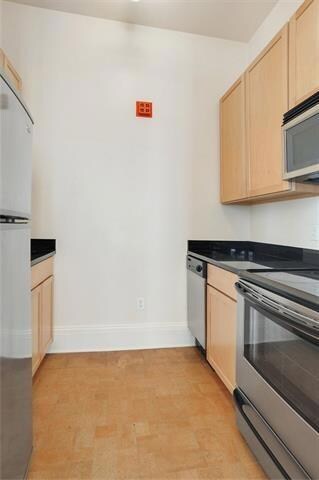 7014 St Charles Ave unit E, New Orleans, LA 70118 - photo 3