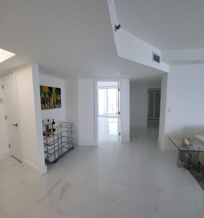 Oceania I unit 2514, Sunny Isles Beach, FL 33160 - photo 7