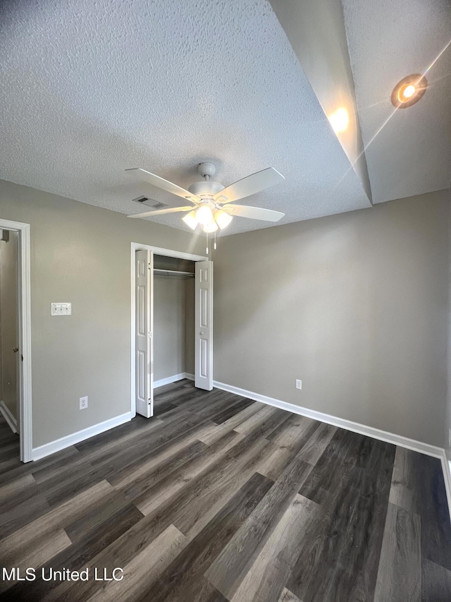 1421 Spruce 3
