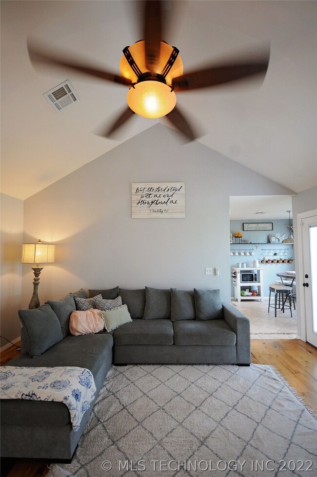 11721 N 191st East Place, Collinsville, OK 74021 - photo 7