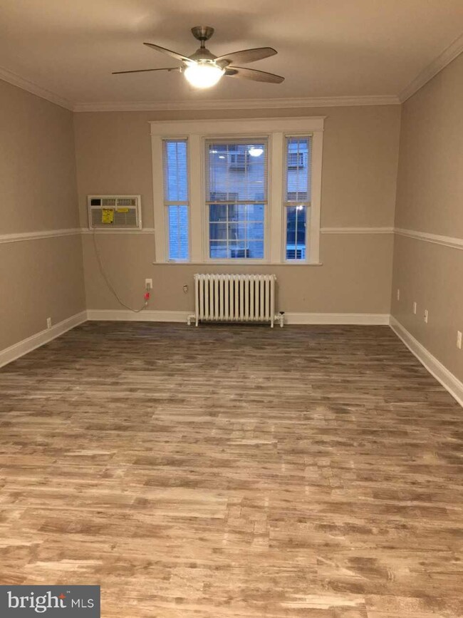 2328 Ashmead Place NW unit 4, Washington, DC 20009 - photo 5