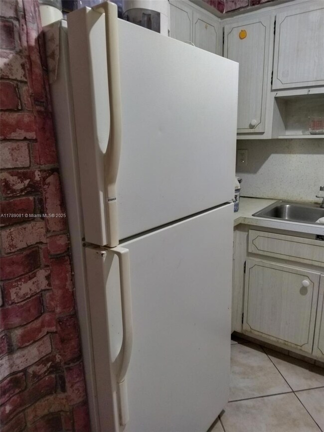 6510 Winfield Blvd unit 103, Margate, FL 33063 - photo 6