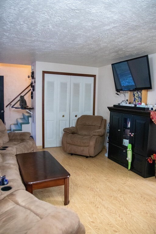 19 Browning Pond Rd, Spencer, MA 01562 - photo 2