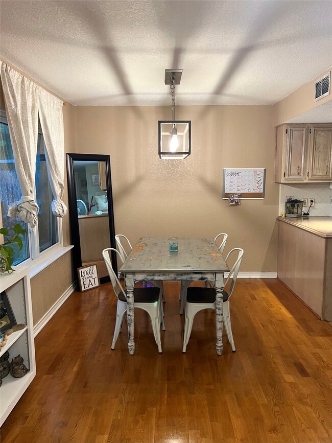 2816 El Camino St, Bay City, TX 77414 - photo 7