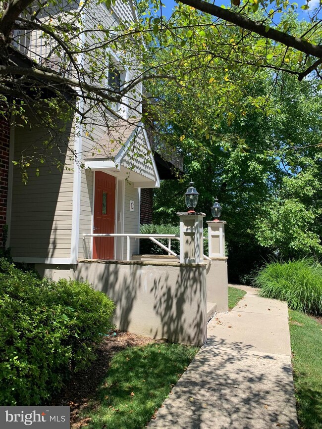 200 N Wayne Ave unit C-14, Wayne, PA 19087 - photo 2