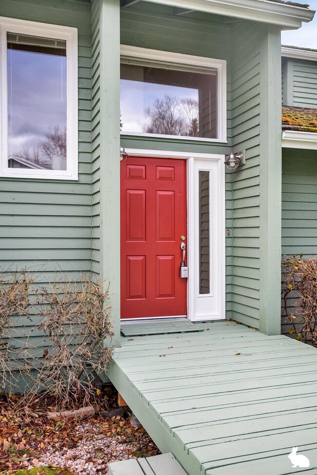 6_EntranceExterior
