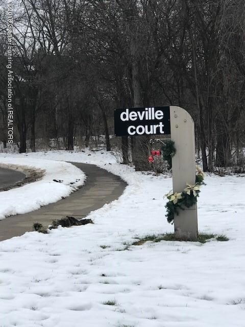 deville court