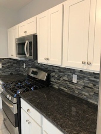 94 Westford Ave, Springfield, MA 01109 - photo 6